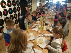 20181017 122308 (Copy)